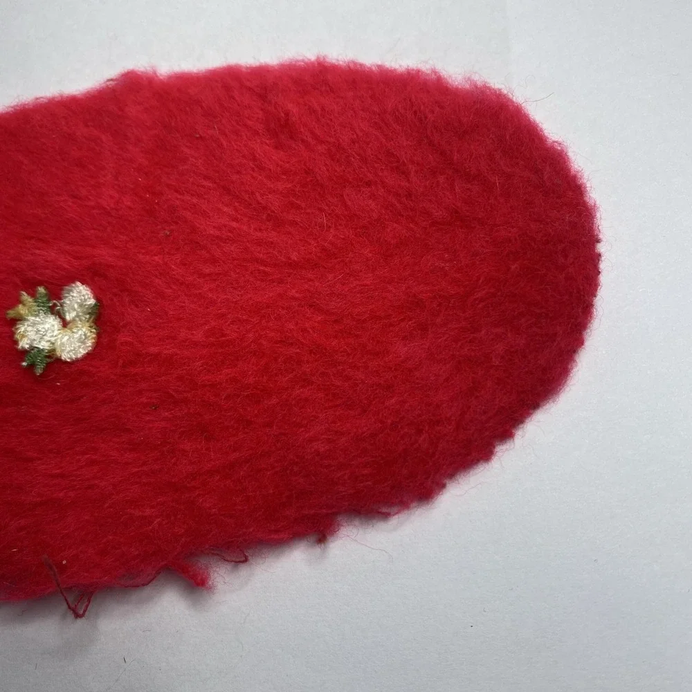 VINTAGE 1960'S BARBIE SUZY GOOSE RED FUR OVAL‎ RUG FOR BARBIE DOLL